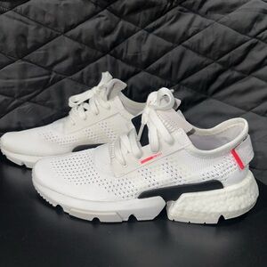 adidas POD S3.1 - Women’s size 7.5